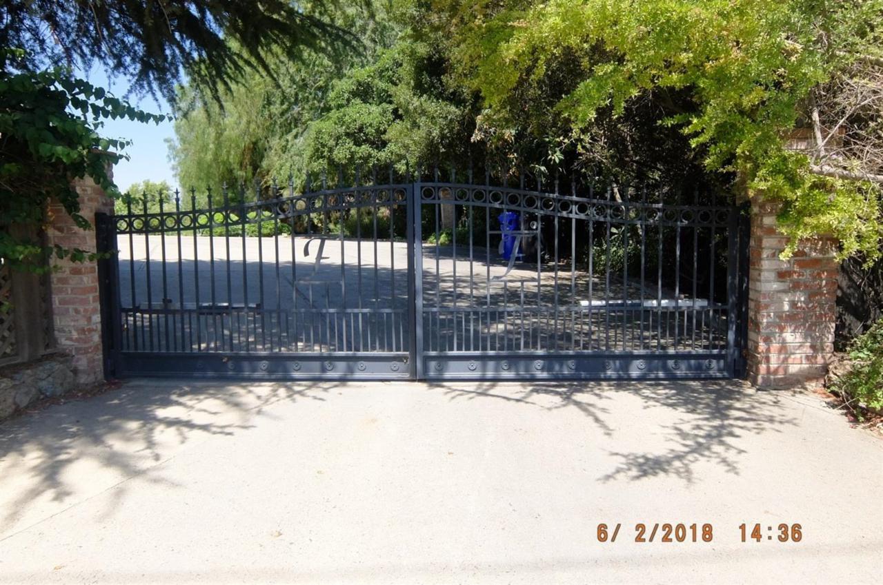 1276 Highland Drive - Photo 1