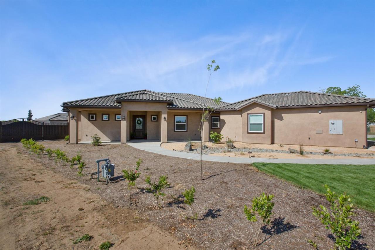 2009-A Visalia Road - Photo 1