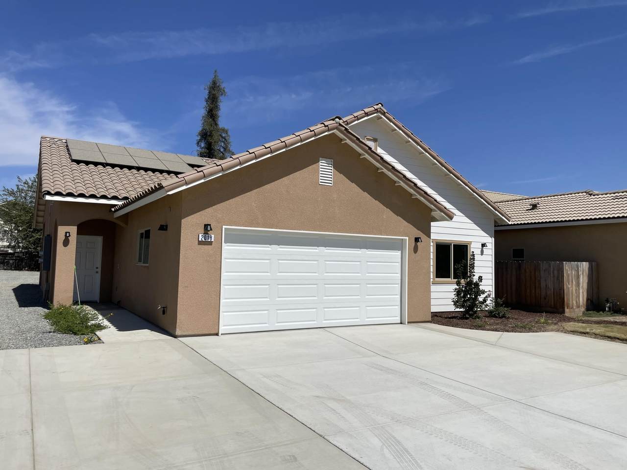 2018 Seeger Avenue - Photo 1