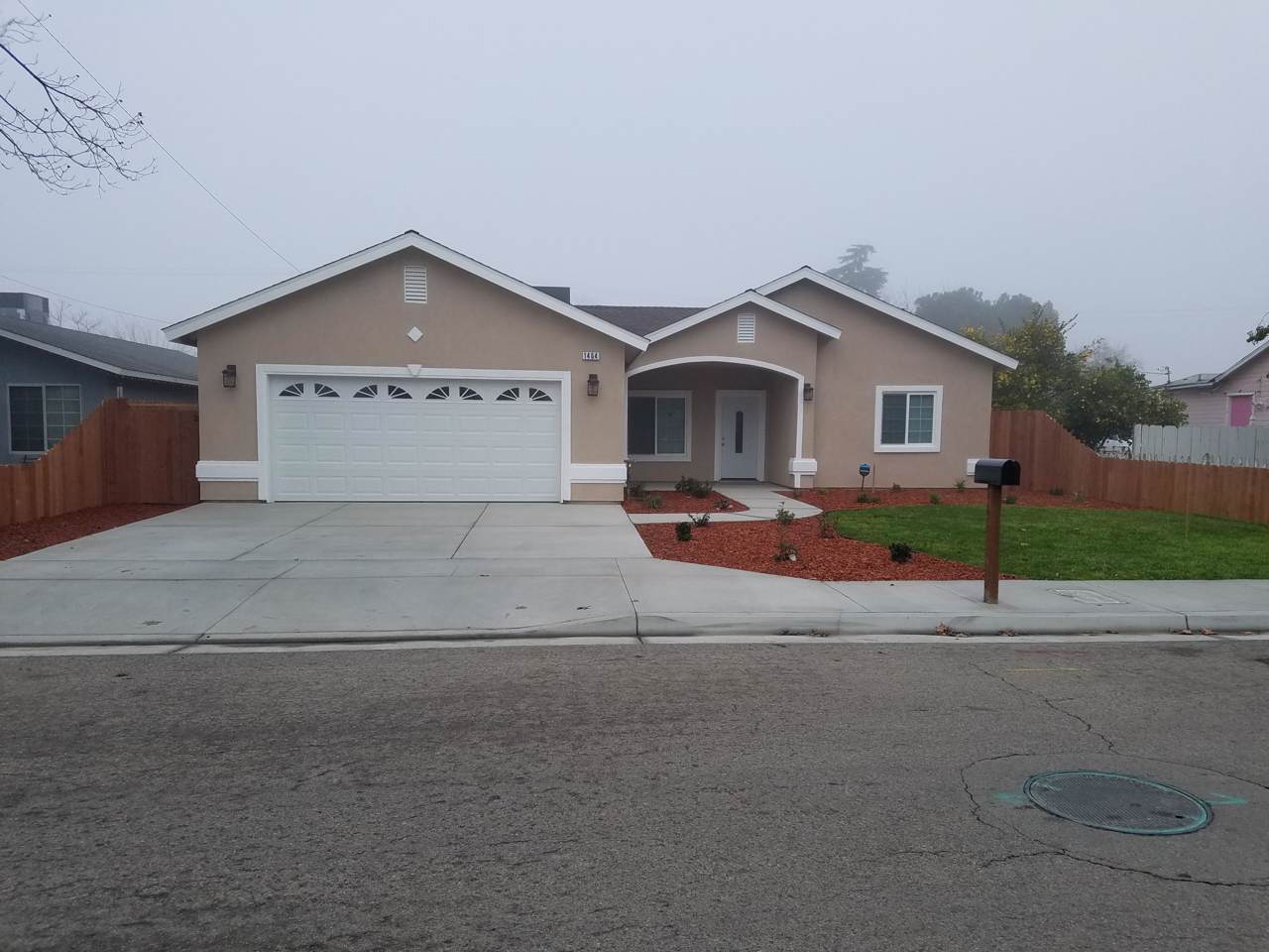 1464 Sonora Avenue - Photo 1