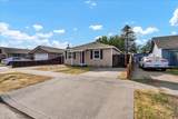 1015 Hall Avenue - Photo 2