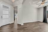 1684 Berkshire Lane - Photo 15