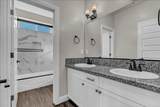1684 Berkshire Lane - Photo 34