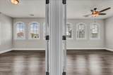 1684 Berkshire Lane - Photo 35