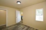 950 Thurman Avenue - Photo 12
