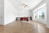 1101 Royal Oak Place - Photo 18