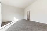 1101 Royal Oak Place - Photo 28