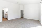 1101 Royal Oak Place - Photo 29