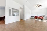 1101 Royal Oak Place - Photo 5