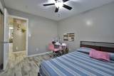 1894 Tudor Lane - Photo 38