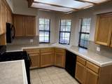 1923 Sandalwood Avenue - Photo 9