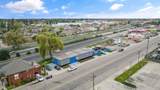 2121 Mineral King Avenue - Photo 30