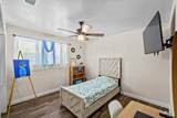 1076 Beverly Street - Photo 13
