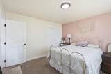 2808 Tulare Avenue - Photo 22