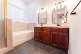 1360 Jennifer Way - Photo 21