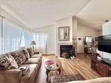 550 Black Oak Avenue - Photo 5