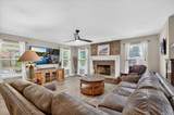 1652 Exeter Court - Photo 11