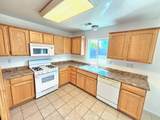 211 Yellowstone Street - Photo 8