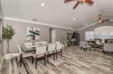 7010 Frankwood Avenue - Photo 11