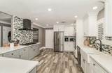 7010 Frankwood Avenue - Photo 14