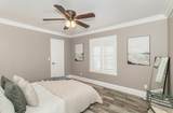 7010 Frankwood Avenue - Photo 32