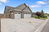 1833 Softwind Drive - Photo 3