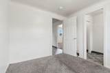 594 Front - Photo 16