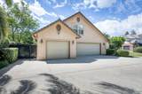 4907 Lakewood Court - Photo 3