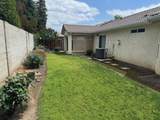 1960 Sandalwood Avenue - Photo 25
