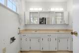 1361 Oaks Street - Photo 14