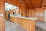 1361 Oaks Street - Photo 19