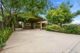 1361 Oaks Street - Photo 3