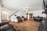 640 Piccadilly Lane - Photo 5