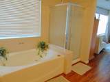 5618 Babcock Avenue - Photo 20