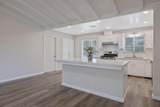622 Howard Avenue - Photo 9