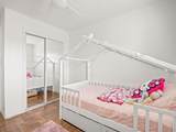4535 Laureen Avenue - Photo 16