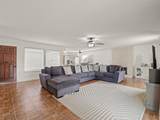 4535 Laureen Avenue - Photo 6