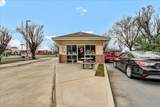 1720 Noble Avenue - Photo 2