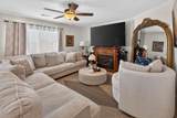 2360 Chateau Way - Photo 7