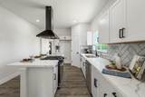 1511 Crestview Street - Photo 18