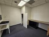 833 Henderson Avenue - Photo 17