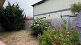 330 Mindoro Street - Photo 12