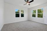 35 Howland Street - Photo 11