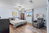 1096 Beverly Street - Photo 18