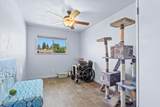 1096 Beverly Street - Photo 22