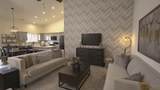 415 Joan Avenue - Photo 5