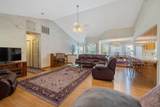 1843 Oakhurst Court - Photo 12
