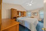 1843 Oakhurst Court - Photo 40