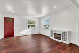 1015 Hall Avenue - Photo 6