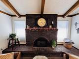 2560 Chestnut Street - Photo 32